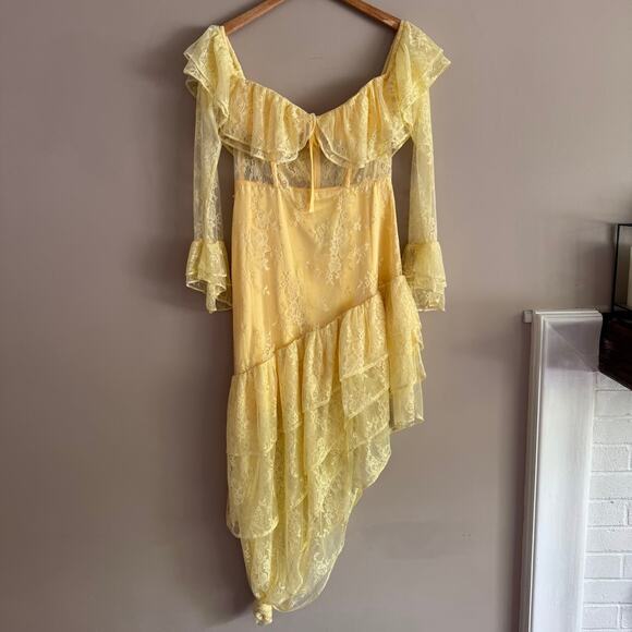 Majorelle Yellow Maddalena Gown Lace Long Sleeve Dress Size Medium New Revolve - Picture 3 of 9